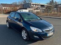 Gebraucht Opel Astra 100 PS (73 kW) 2012 Blau Kleinwagen