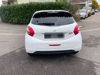 gebraucht Peugeot 208 208e-HDi 68 EGS5 Stop