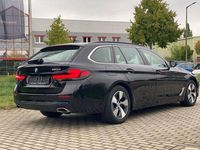 Gebraucht BMW 520 Performance 190 PS (139 kW) 2022 Schwarz Kombi