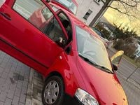 Second-hand VW Fox Style 60 CP (44 kW) 2011 Roșu Hatchback