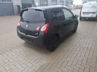 Używany Renault Twingo Dynamique 75 KM (55 kW) 2013 Czarny Hatchback
