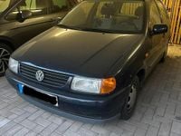 Gebraucht VW Polo 60 PS (44 kW) 1998 Blau Kleinwagen