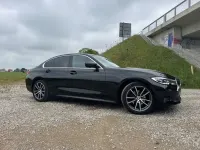 Second-hand BMW 320 Luxury Line 184 CP (135 kW) 2020 Negru Berlinǎ