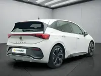 Second-hand Cupra Born 169 kW (231 CP) 2025 Alb Hatchback