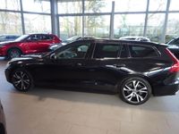 gebraucht Volvo V60 R Design B3 FWD - ACC,Panorama,360°