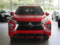 Gebraucht Mitsubishi Eclipse Cross Select 188 PS (138 kW) 2025 Rot SUV