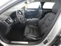Używany Volvo V90 Plus 253 KM (186 kW) 2025 Srebrny Kombi