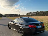 Gebraucht BMW M550 Performance 381 PS (280 kW) 2015 Blau Limousine