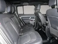 Gebraucht Land Rover Defender SE Dynamic 300 PS (220 kW) 2023 Manufacturer SUV