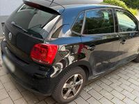 Gebraucht VW Polo 90 PS (66 kW) 2012 Schwarz Kleinwagen