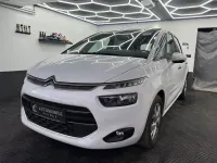 Używany Citroën C4 120 KM (88 kW) 2015 Biały SUV
