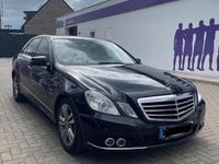 Gebraucht Mercedes E220 170 PS (125 kW) 2009 Schwarz Limousine