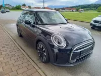 Używany Mini Cooper Classic 136 KM (100 kW) 2021 Czarny Hatchback