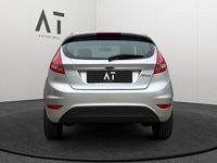 Gebraucht Ford Fiesta Trend 82 PS (60 kW) 2011 Silber Kleinwagen