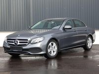 Gebraucht Mercedes E220 Avantgarde 194 PS (142 kW) 2017 Selenitgrau Limousine