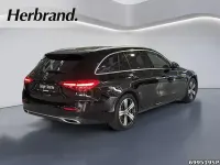 Gebraucht Mercedes C220 Advanced 197 PS (144 kW) 2025 Metalliclack obsidianschwarz Kombi