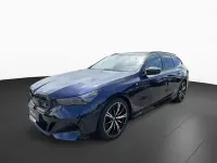 Gebraucht BMW i5 M Sport 442 kW (601 PS) 2025 Tansanitblau ii (blau) Kombi