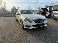 Gebraucht Mercedes E200 Avantgarde 150 PS (110 kW) 2016 Beige Limousine