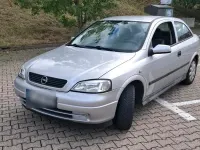 Gebraucht Opel Astra 75 PS (55 kW) 1998 Silber Limousine
