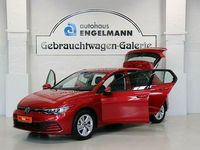 Gebraucht VW Golf VIII Life 131 PS (96 kW) 2021 Rot metallic Kleinwagen