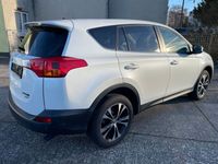 Gebraucht Toyota RAV4 Edition 124 PS (91 kW) 2014 Weiß SUV