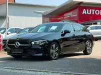 Gebraucht Mercedes CLA200 Shooting Brake 150 PS (110 kW) 2022 Schwarz Kombi