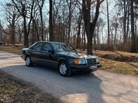 Gebraucht Mercedes E260 160 PS (117 kW) 1990 Limousine