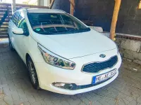 Gebraucht Kia Ceed DREAM-TEAM Edition 135 PS (99 kW) 2015 Weiß Kleinwagen
