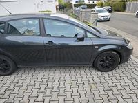 Usata Seat Leon 105 CV (77 kW) 2011 Nero Utilitaria