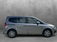 Gebraucht Mercedes T180 Style 116 PS (85 kW) 2024 Chromitgrau Van / Kleinbus