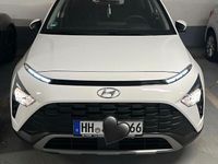 Gebraucht Hyundai Bayon Trend 101 PS (74 kW) 2024 Weiß SUV