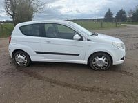 Gebraucht Chevrolet Aveo 84 PS (61 kW) 2008 Weiß Kleinwagen