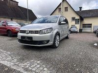 Gebraucht VW Touran Highline 140 PS (102 kW) 2010 Gold Van / Kleinbus