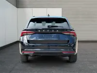 Neu Skoda Octavia Selection 150 PS (110 kW) 2025 Blackmagic perleffekt Kombi