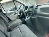 Gebraucht Renault Trafic 95 PS (69 kW) 2019 Weiß Van / Kleinbus