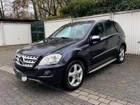 Gebraucht Mercedes ML300 204 PS (150 kW) 2010 Blau SUV