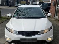 Gebraucht Honda Civic 140 PS (102 kW) 2011 Weiß Limousine