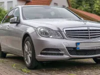 Gebraucht Mercedes 220 170 PS (125 kW) 2013 Silber Limousine