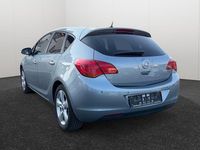 Gebraucht Opel Astra Edition 116 PS (85 kW) 2010 Silber Limousine