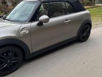 Gebraucht Mini Cooper Cabriolet 125 PS (91 kW) 2016 Grau Cabrio