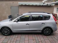 Gebraucht Hyundai i30 90 PS (66 kW) 2010 Silber Kombi