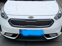 Gebraucht Kia Niro 141 PS (103 kW) 2017 Weiß SUV