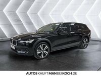 Gebraucht Volvo V60 CC Ultimate 250 PS (183 kW) 2024 Andere farbe Kombi
