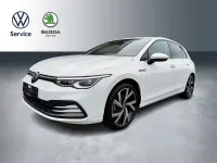 Gebraucht VW Golf VIII Style 150 PS (110 kW) 2024 Weiß Limousine