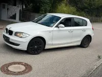 Gebraucht BMW 116 116 PS (85 kW) 2007 Weiß Kleinwagen