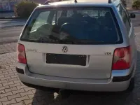 Gebraucht VW Passat Basis 101 PS (74 kW) 2002 Silber Kombi