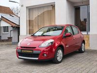 Gebraucht Renault Clio III Dynamique 75 PS (55 kW) 2011 Rot Limousine