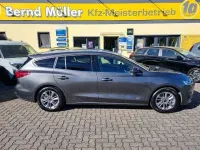 Novo Ford Focus Titanium 155 HP (114 kW) 2026 Cinzento Sedan