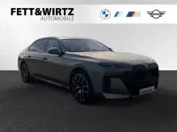 Gebraucht BMW 750e M Sport 489 PS (359 kW) 2024 Oxidgrau ii metallic Limousine