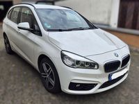 Gebraucht BMW 218 Active Tourer Sport Line 150 PS (110 kW) 2015 Weiß Van / Kleinbus